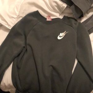 Army green Nike sweatshirt